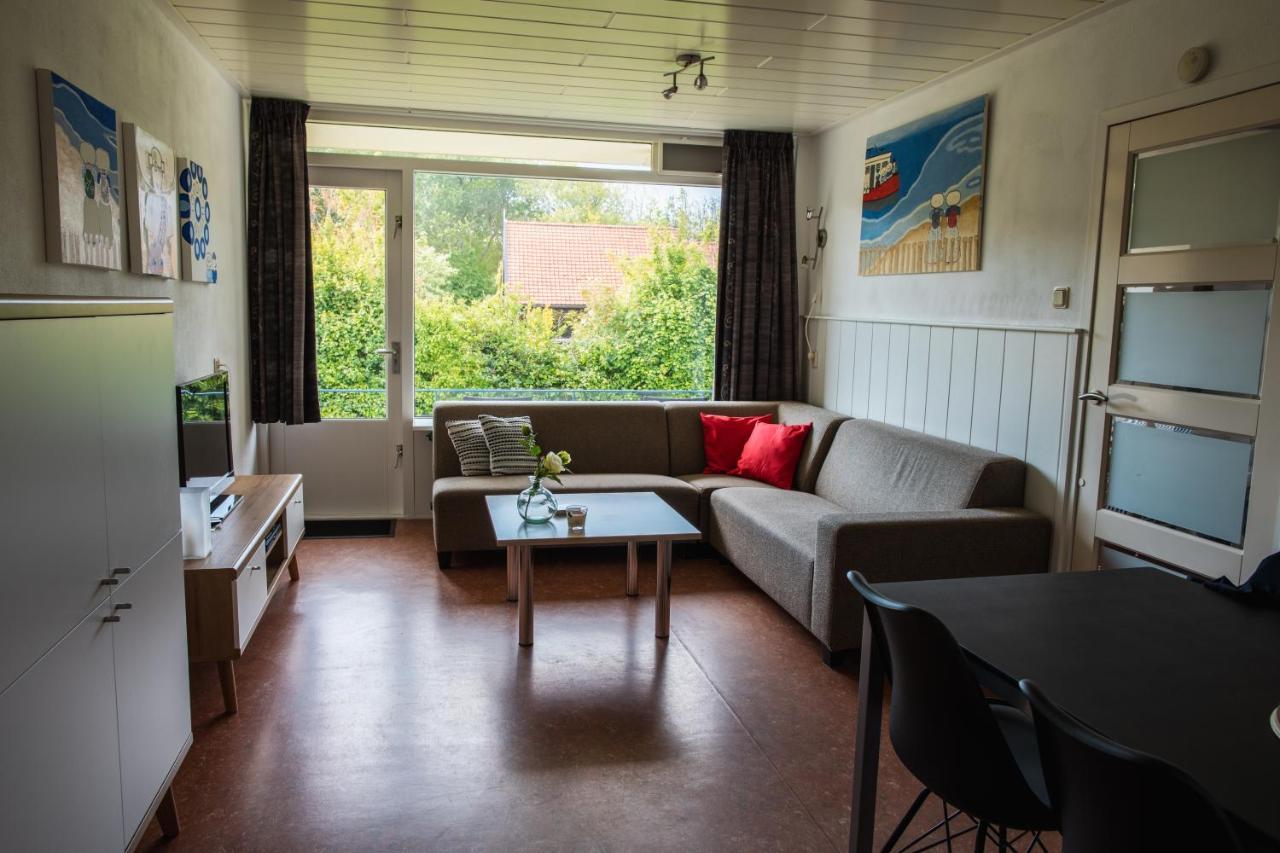 Vakantiehuisje Martina 24 フリシンゲン エクステリア 写真