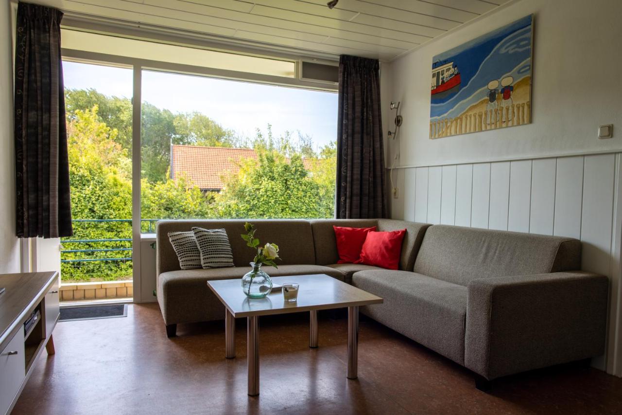 Vakantiehuisje Martina 24 フリシンゲン エクステリア 写真