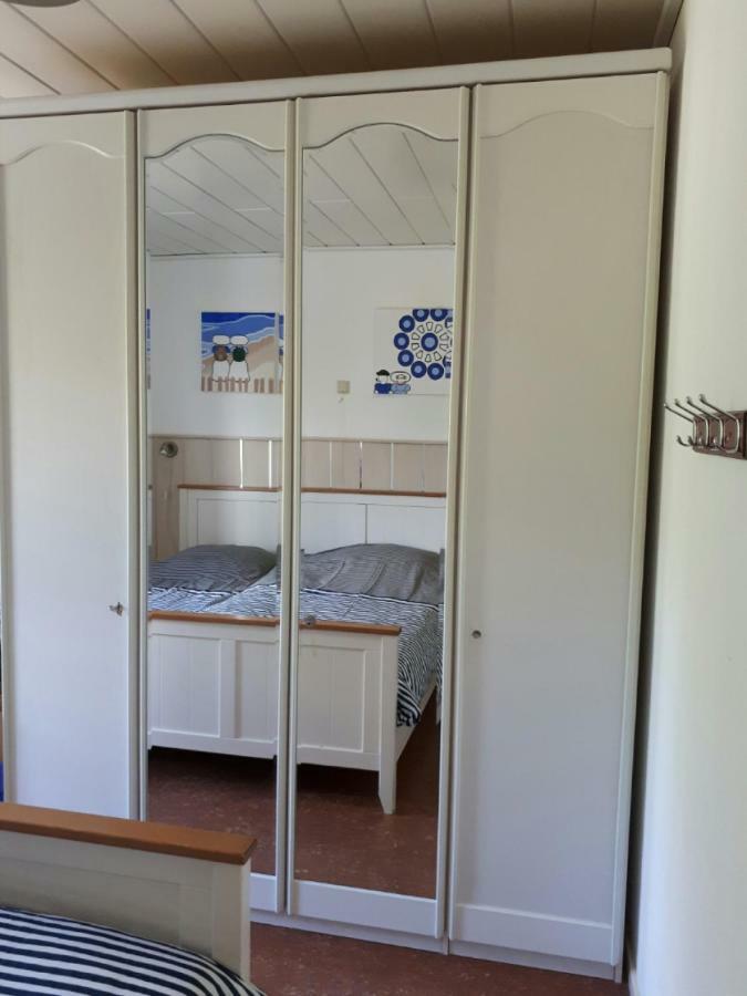 Vakantiehuisje Martina 24 フリシンゲン エクステリア 写真